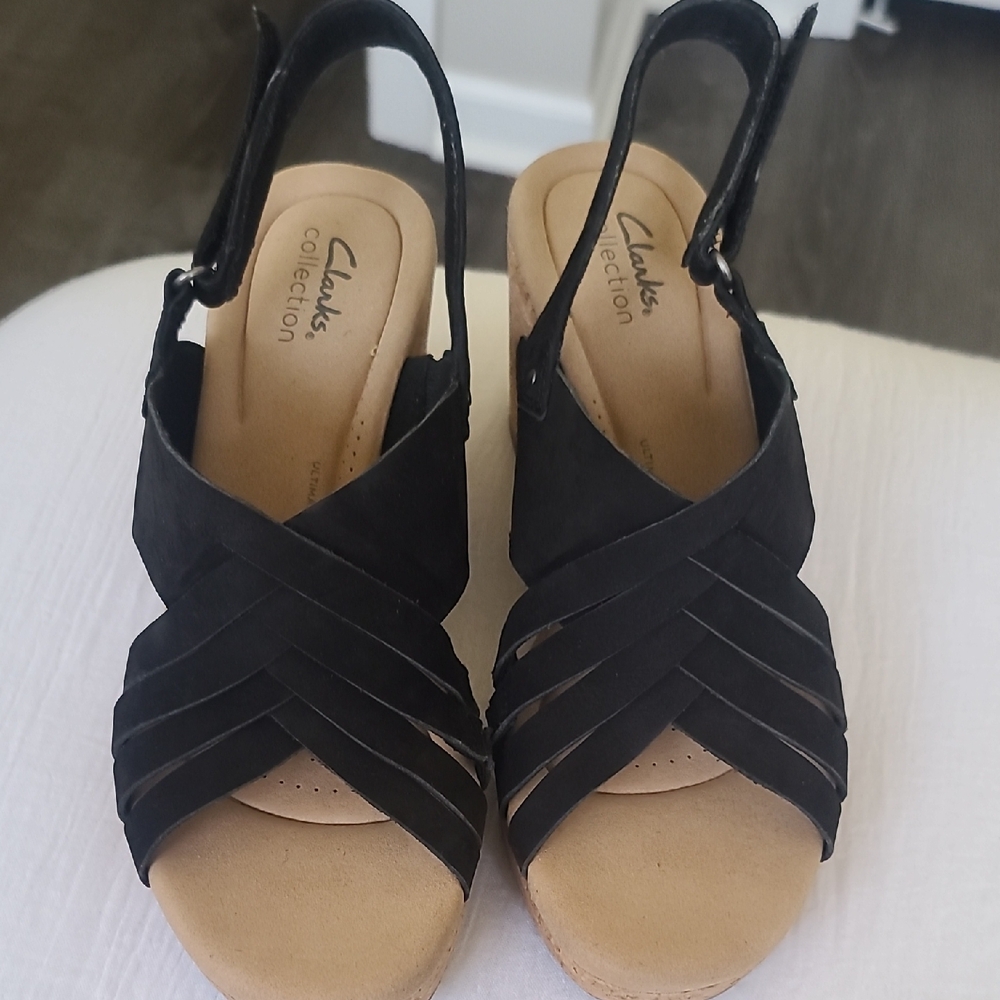 Clarks Black and Tan Women's Sandals